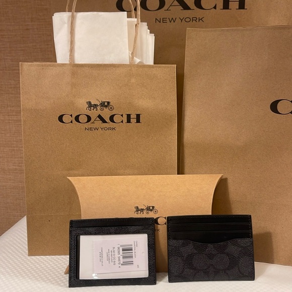 COACH Cardholder. Black. Slim ID Card Case. COACH BOX & Bag. Gift ready. - Picture 1 of 6